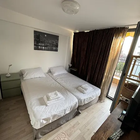 Harbour Top-view Terrace 2-bdr Apartamento *