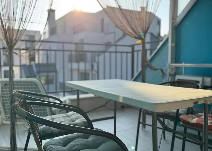 Harbour Top-view Terrace 2-bdr Apartment *